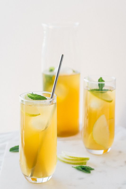 Boozy Green Tea Mint Cooler - Mosi Tea