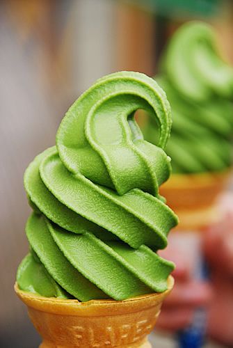 Vanilla Matcha Soft Serve - Mosi Tea